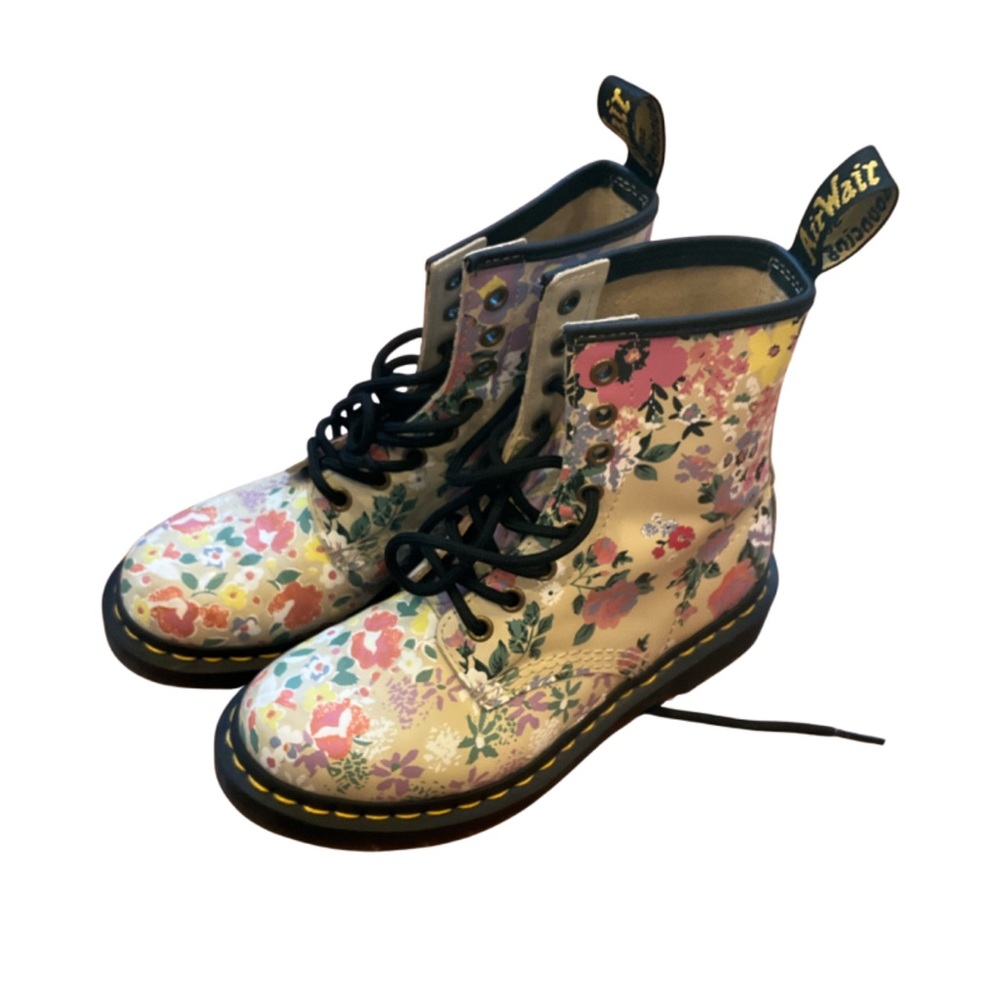 Dr. Martens Pascal Floral size 5